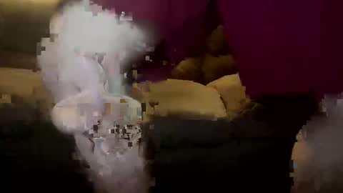 HornyandHot4U2 online show from June 4, 3:12 am