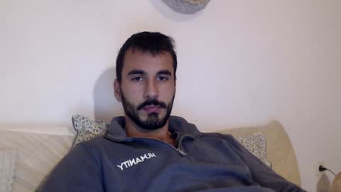 hornyasfuckk33 online show from December 18, 2:53 am