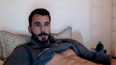 hornyasfuckk33 online show from December 11, 8:38 pm