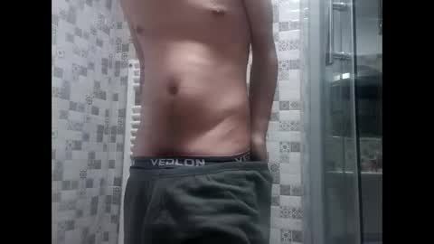 hornyboyxxxy online show from December 20, 9:49 am