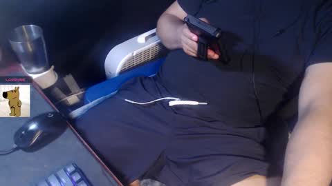 hornydude939393 online show from December 14, 1:07 pm