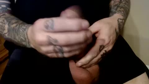 Snapshot of hornyhumpers chatting on January 10, 5:05 am Hornyhumper online show from January 10, 5:05 am