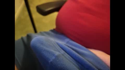 Snapshot of hornynpa chatting on December 4, 4:10 am Say hi if horny online show from December 4, 4:10 am