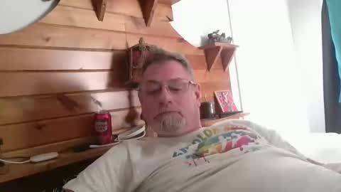 read my profile online show from October 19, 5:16 pm