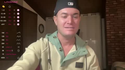 Snapshot of hornytightboy89 chatting on January 12, 9:51 pm Hornytightboy89 online show from January 12, 9:51 pm