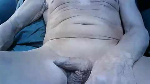 Snapshot of hornytomuk1 chatting on February 21, 8:06 am hornytomuk1 online show from February 21, 8:06 am