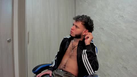 hot bad boy69 online show from March 24, 8:57 pm