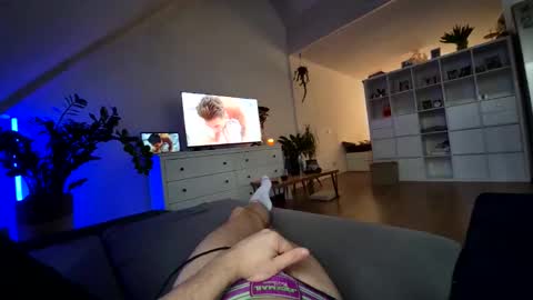 Hot guy  plnl online show from February 14, 10:54 am