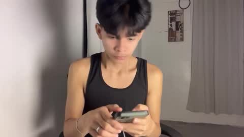 Kim online show from December 14, 1:07 pm