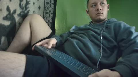 hot_guy36 online show from March 14, 3:41 pm