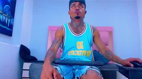 JUSTIN LOGAN online show from February 16, 12:36 pm