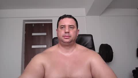 Snapshot of hot_stefano1 chatting on October 26, 9:22 am Stefano.. online show from October 26, 9:22 am