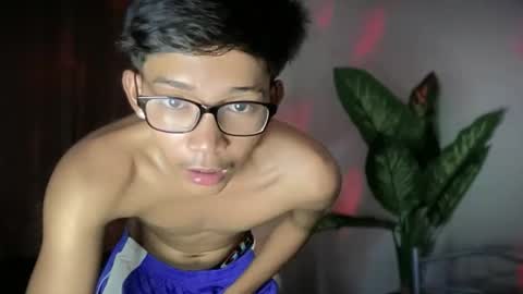 hotasian_jerome online show from February 4, 3:07 pm