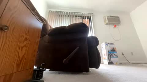 Snapshot of hotbuns69_ chatting on September 28, 1:20 pm hotbuns69_ online show from September 28, 1:20 pm