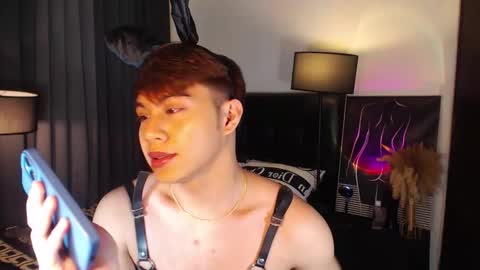 hotfucker_drei online show from October 7, 11:14 am