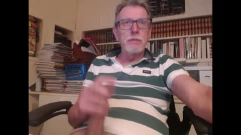 hotlux_54 online show from July 27, 9:44 pm