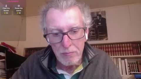 hotlux_54 online show from April 18, 10:31 pm