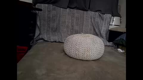 hotrox6942 online show from September 23, 6:35 am