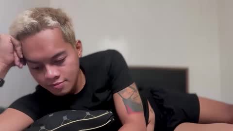 C A R L I T O online show from March 24, 6:35 pm