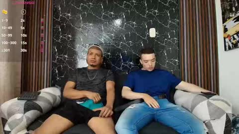 hott_asses online show from January 30, 1:53 pm