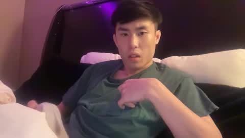 Snapshot of hottiewithabody101 chatting on September 28, 1:42 pm hottiewithabody101 online show from September 28, 1:42 pm