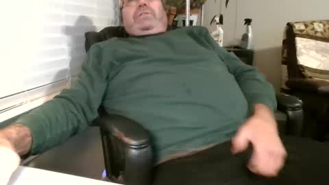 Hottop 1981 online show from December 27, 2:36 am