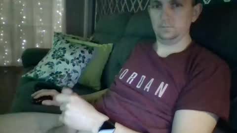 Snapshot of hotuk86 chatting on February 11, 9:46 pm hotuk86 online show from February 11, 9:46 pm