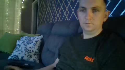 Snapshot of hotuk86 chatting on January 29, 10:11 pm hotuk86 online show from January 29, 10:11 pm