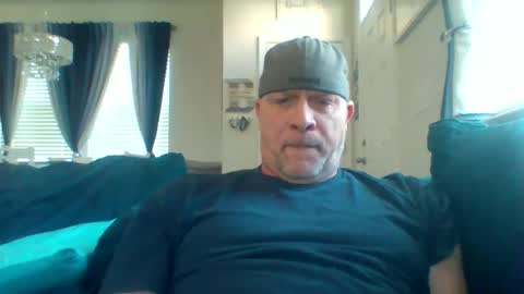 hotyummycock69 online show from February 10, 1:27 pm