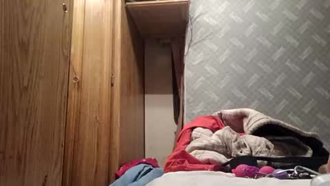 houndmefromhell online show from January 13, 3:34 am