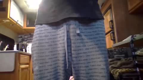 hoytme online show from January 11, 1:04 pm