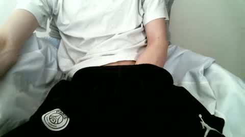 Keanu online show from September 10, 11:42 am