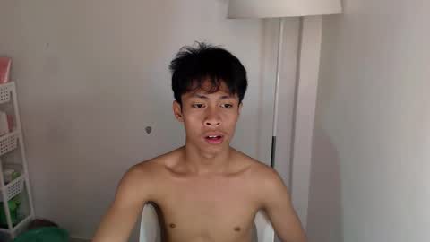 Snapshot of hugecockwayoy chatting on September 13, 4:13 am hugecockwayoy online show from September 13, 4:13 am