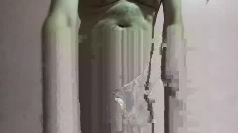 hugexxxcummer online show from February 11, 7:33 am