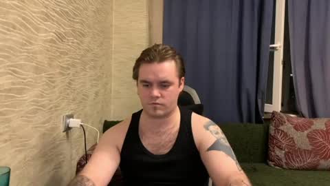 Hugo online show from March 30, 6:09 pm