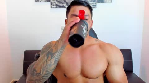 Eli online show from April 7, 12:05 pm