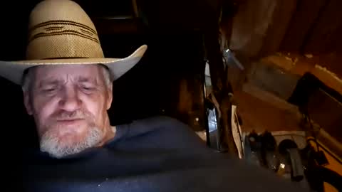 Snapshot of hung34u chatting on January 21, 8:22 am hung34u online show from January 21, 8:22 am