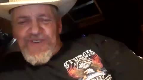 Snapshot of hung34u chatting on February 10, 4:30 am hung34u online show from February 10, 4:30 am