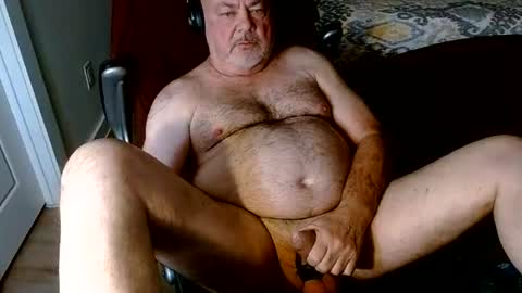 hung and thick online show from July 17, 1:46 am
