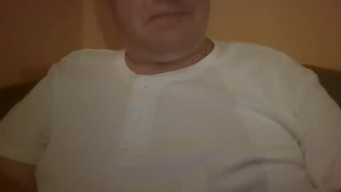 Snapshot of hungariandaddyy1975 chatting on October 20, 7:18 pm fatcockdaddy  vastagfark magyar apuci online show from October 20, 7:18 pm