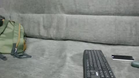 hunk_dominant online show from December 29, 4:08 pm