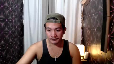 hunkylloyd online show from January 24, 3:54 am