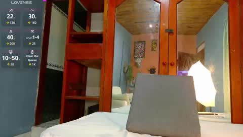 Hunter  online show from September 20, 7:36 pm