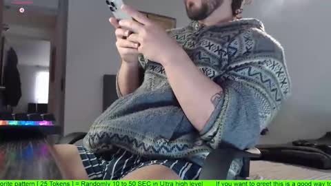 Snapshot of hunter_of_mn chatting on October 3, 1:38 pm   online show from October 3, 1:38 pm