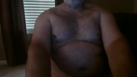 Snapshot of huntermark1 chatting on September 21, 2:17 pm huntermark1 online show from September 21, 2:17 pm