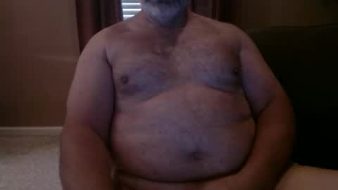 Snapshot of huntermark1 chatting on December 6, 2:17 pm huntermark1 online show from December 6, 2:17 pm