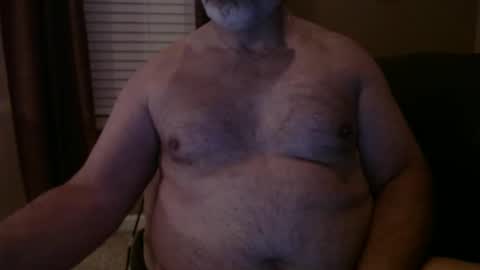 Snapshot of huntermark1 chatting on January 23, 11:05 pm huntermark1 online show from January 23, 11:05 pm