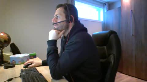 hurley7890 online show from March 12, 2:34 pm