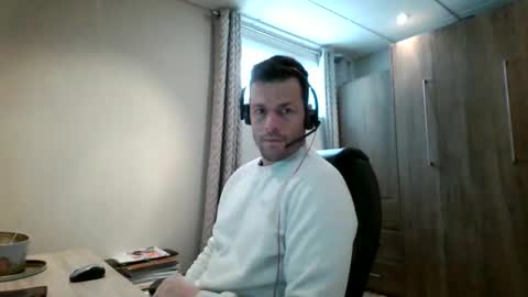 hurley7890 online show from January 14, 2:53 pm