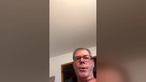 hwjakobs1957 online show from February 23, 7:43 am